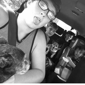 Meet your Posher, Tyler